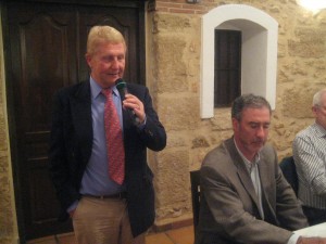 Tim Fawle proposing the vote of thanks