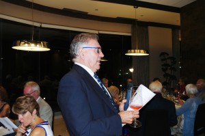 Speaker Vicente Monfort introduces the Rosat