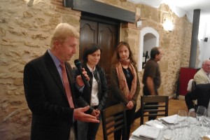 President Tim Fawle introduces the speakers Elena and Loles